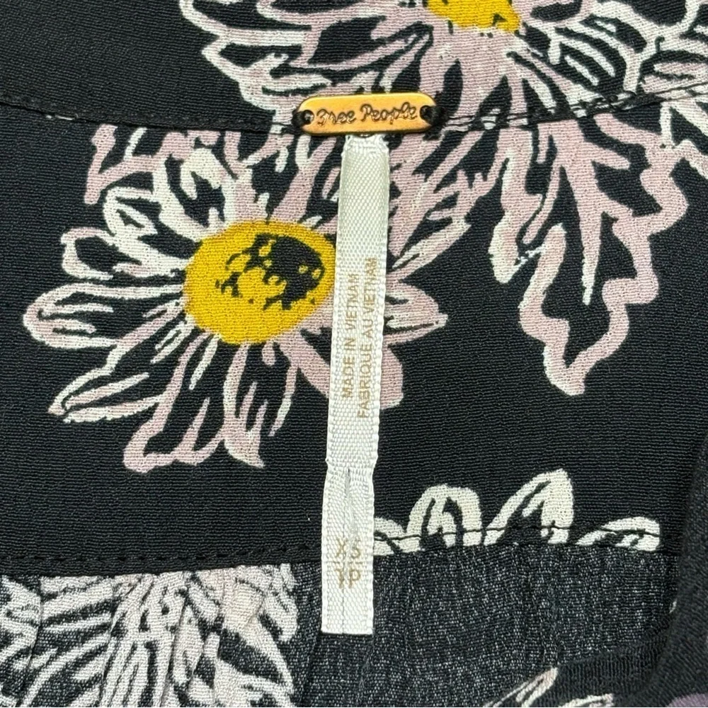 FREE PEOPLE Blue Hawaii Black Mini Dress Sz XS Floral 100% Viscose Boho